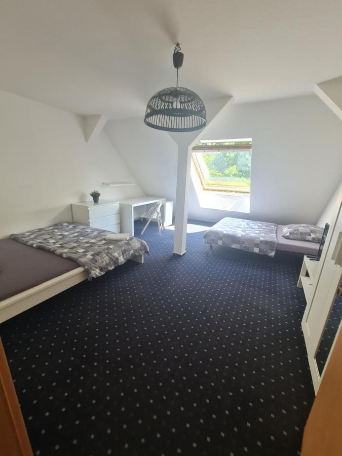 6 Bedroom Private Apartment&lounge *