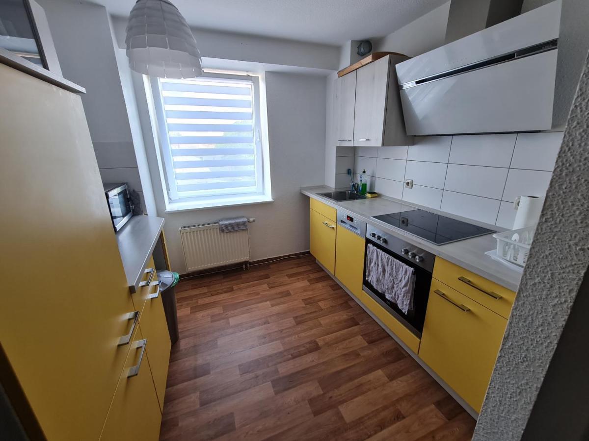 6 Bedroom Private Apartment&lounge * Rostock